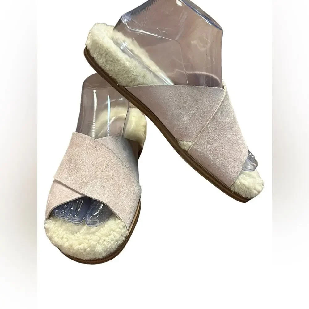 Marc Fisher Pink Suede and Sherpa Lined Slip On Sandals Womens Size 7